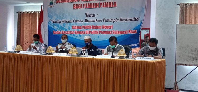 Melalui Sosialiasi, Kesbangpol Sulbar Mengajak Pemilih Pemula Mendukung Pilkada Serentak 2020