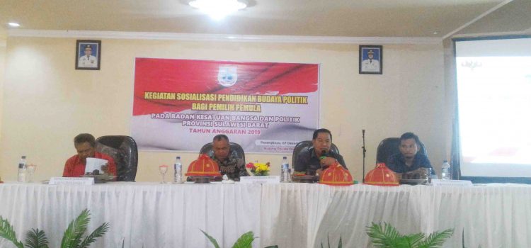 Siswa-Siswi SMU Se-Kabupaten Pasangkayu mengikuti Sosialisasi Pendidikan Budaya Politik bagi Pemilih Pemula