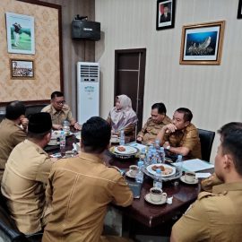 Kesbangpol & Dispora Sulbar Bahas Program Paskibraka 2023