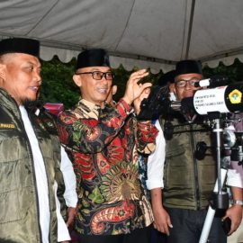 Pj Gubernur Sulbar, Prof Zudan Bersama Tim Rukyatul Hilal Penetapan 1 Syawal