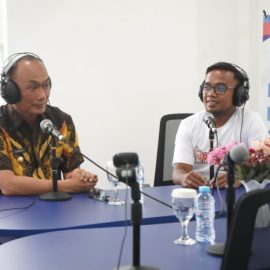 PJ Gubernur Sulbar, Prof Zudan Edukasi Pengembangan UMKM Lewat RRI Mamuju