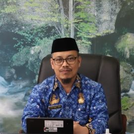 Plt.Kaban Kesbangpol Sulbar, H.Muh.Yusuf Tahir himbau jajarannya untuk kembali berkantor mulai 16 April 2024.