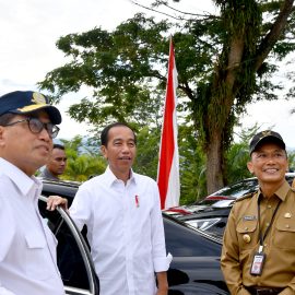 PJ Gubernur Zudan Berikan Pemikiran Untuk Membangun Sulbar dan di Respon Positif Oleh Presiden Jokowi