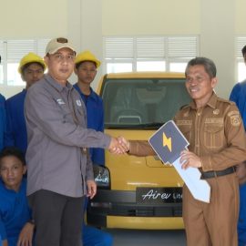 Transformasi Pendidikan Vokasi: Kado Mobil Listrik dari Presiden Jokowi