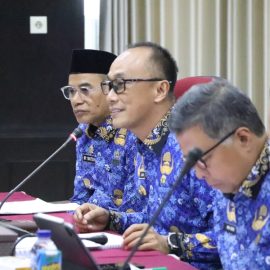 Dorong Kompetensi ASN dan Lakukan Transformasi Digital, Irjen Kemendagri Apresiasi Kinerja PJ Gubernur Sulbar, Prof Zudan.