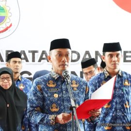 239 Pejabat Fungsional Dilantik, Prof Zudan: Menitilah Karir Dengan Lebih Terfokus