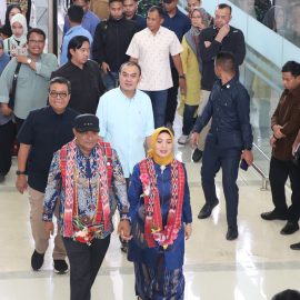 Tiba Di Sulbar, Pj Bahtiar Bawa Kabar Baik, Umumkan Penerbangan Setiap Hari Mamuju – Makassar