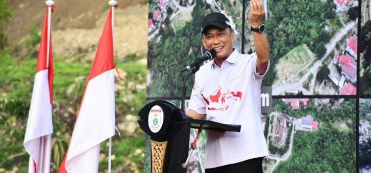 Resmikan Taman Sulbar Maju Terus, Prof Zudan Arif Fakrulloh: Semua Jenis Tanaman Sulbar Perlu Ditanam Disini