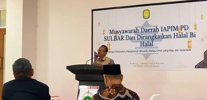 Plt. Kaban Kesbangpol wakili Gubernur hadiri Musda dan Halal Bihalal IAPIM Sulbar 2025