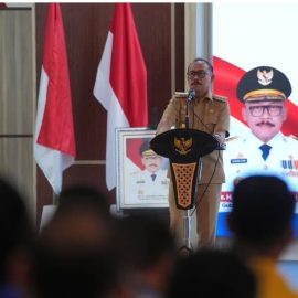 Pemprov Sulbar Gelar Dialog Ormas dan Salurkan Bantuan Keuangan ke Parpol
